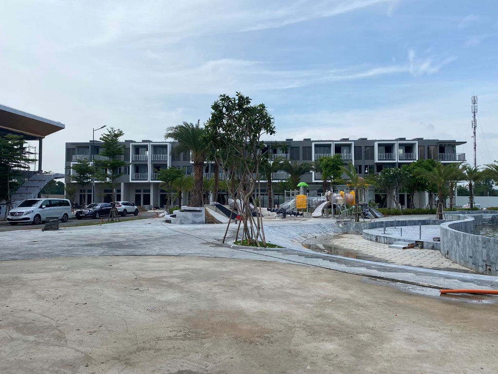 the standard central park an gia binh dương