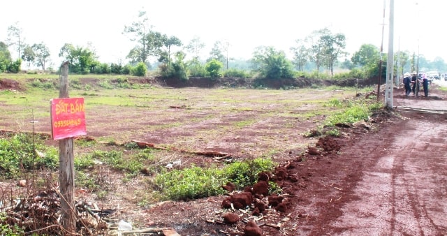 Tranh-chap-dat-dai-la-gi